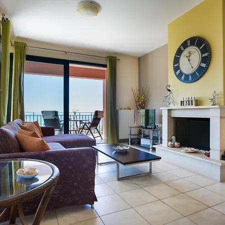 ヴィラ Natasha Ratzaklíon