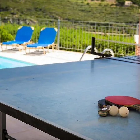 Natasha ヴィラ Ratzaklíon